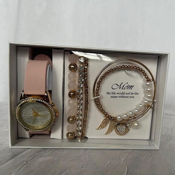Pink & Gold Watch & Jewlery Bracelets Gift Set For Mom Mothers Day Gift NIB - Picture 11 of 13